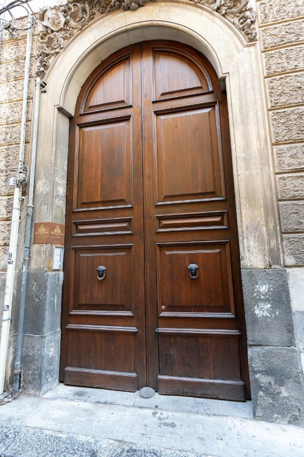 B&B Palazzo Perrotta CTA Exterior foto